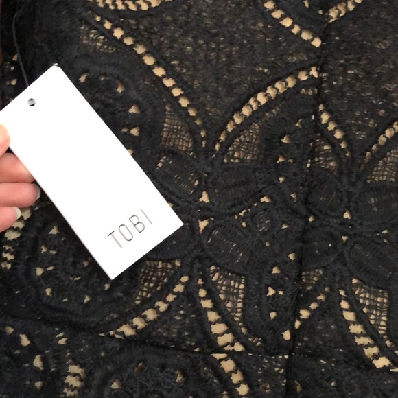 TOBI Black Lace Bodycon Dress - Picture 4 of 5